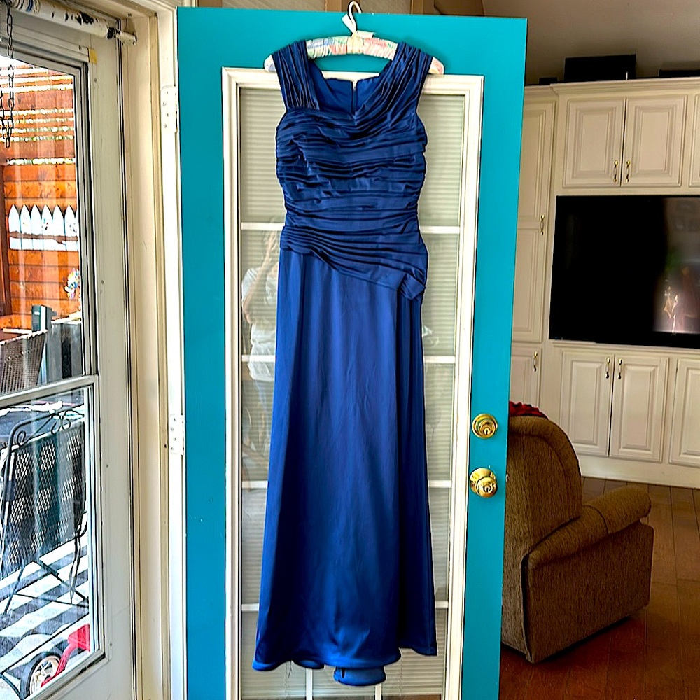 Tadashi Blue Formal Wear